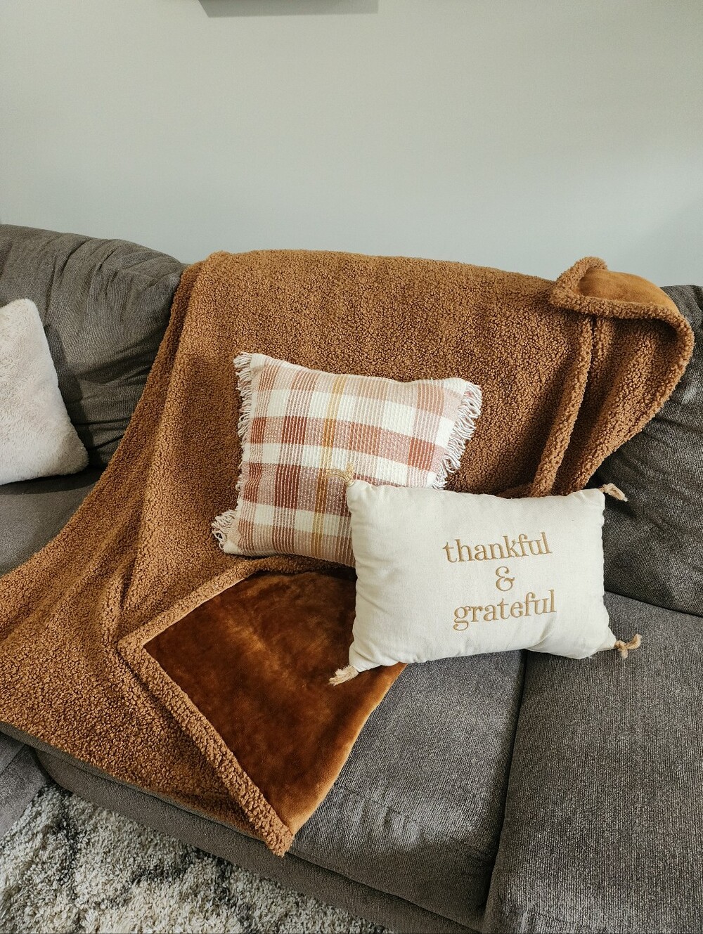 Target Threshold Fall Décor Bundle – Throw Blanket + 2 Pillows 🍂